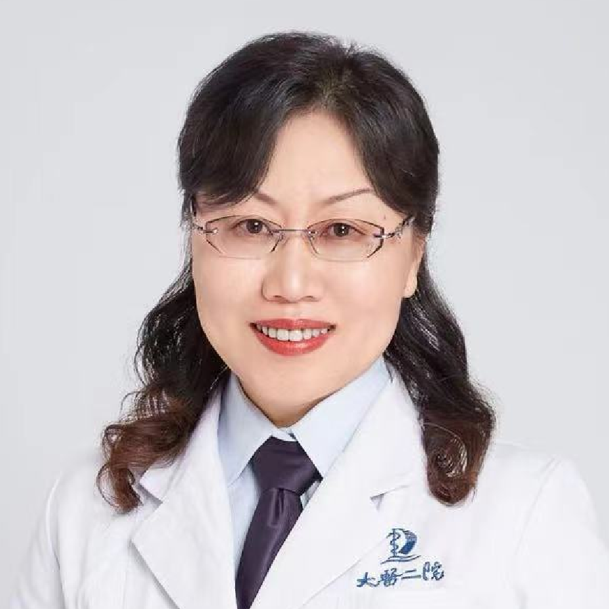 李莉.png
